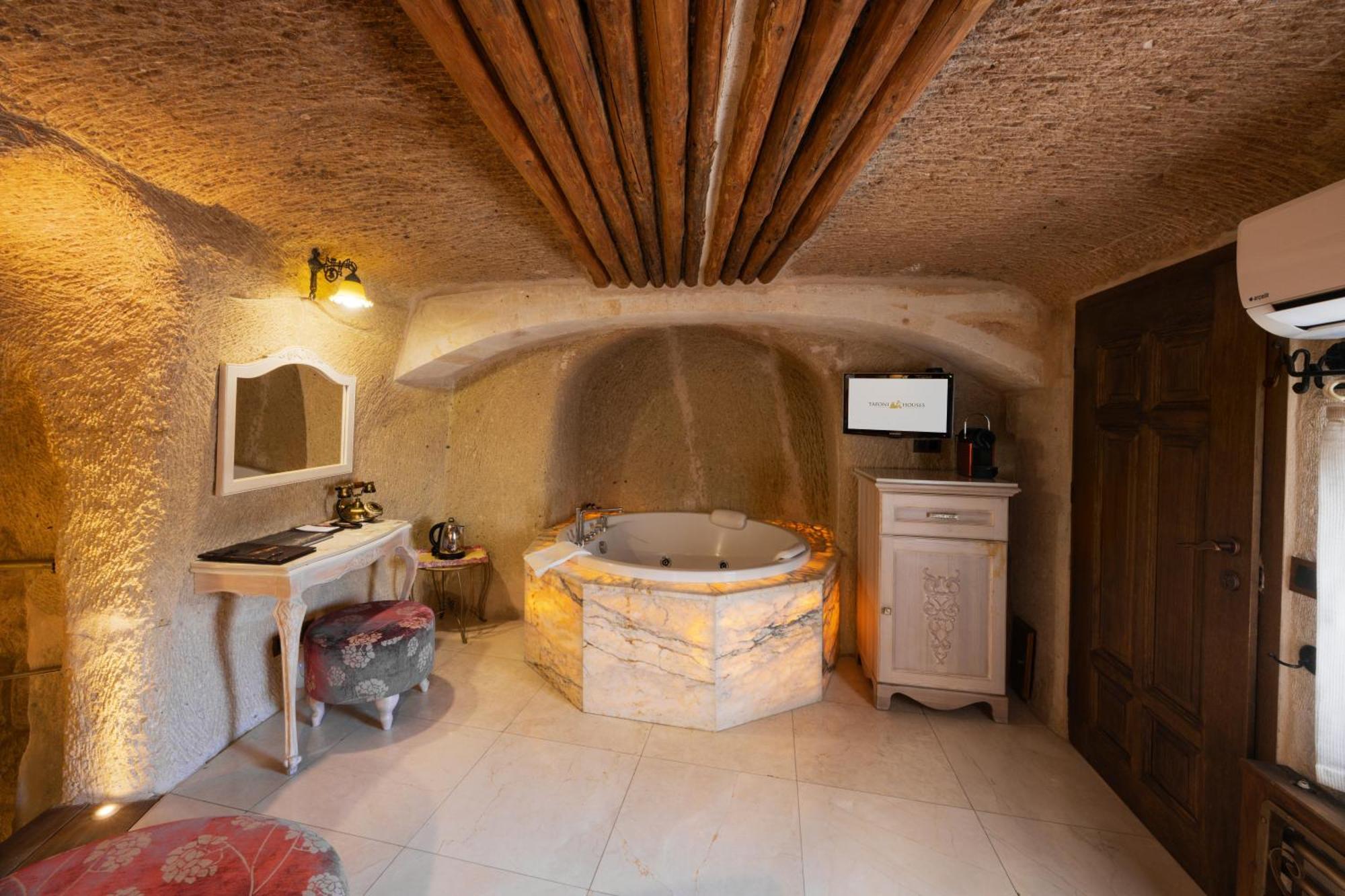 Tafoni Houses Cave Hotel Ortahisar Exteriér fotografie