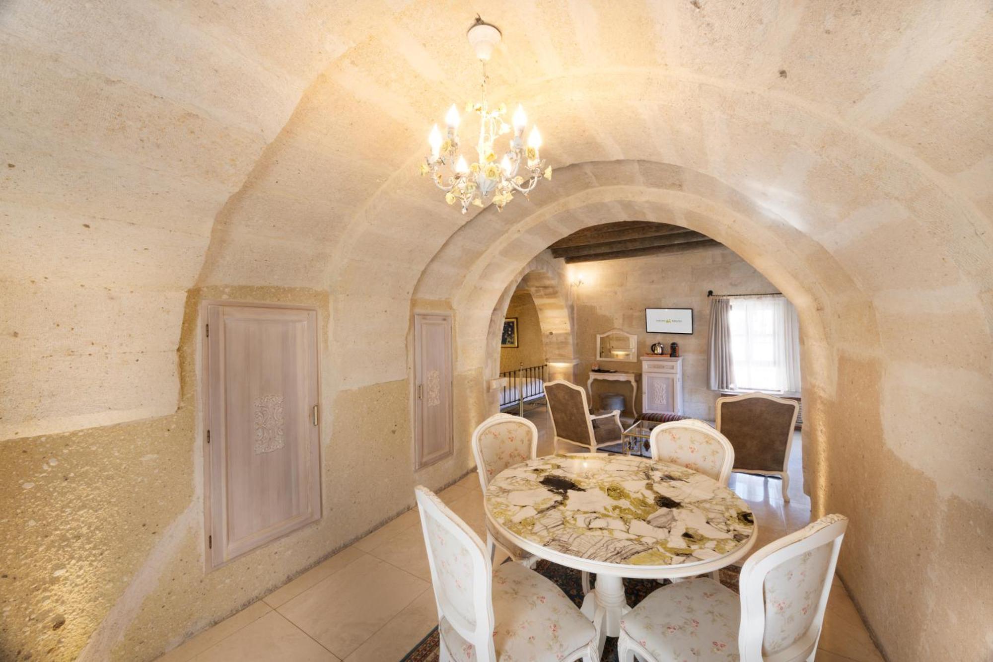 Tafoni Houses Cave Hotel Ortahisar Exteriér fotografie